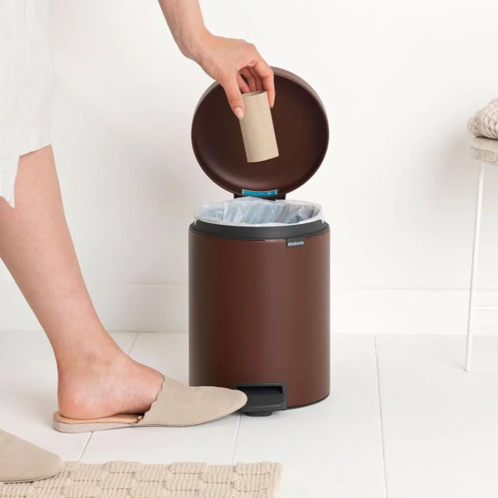 Brabantia｜NewIcon Pedal Bin 圓形腳踏垃圾桶 5L｜塑膠內桶｜4款顏色