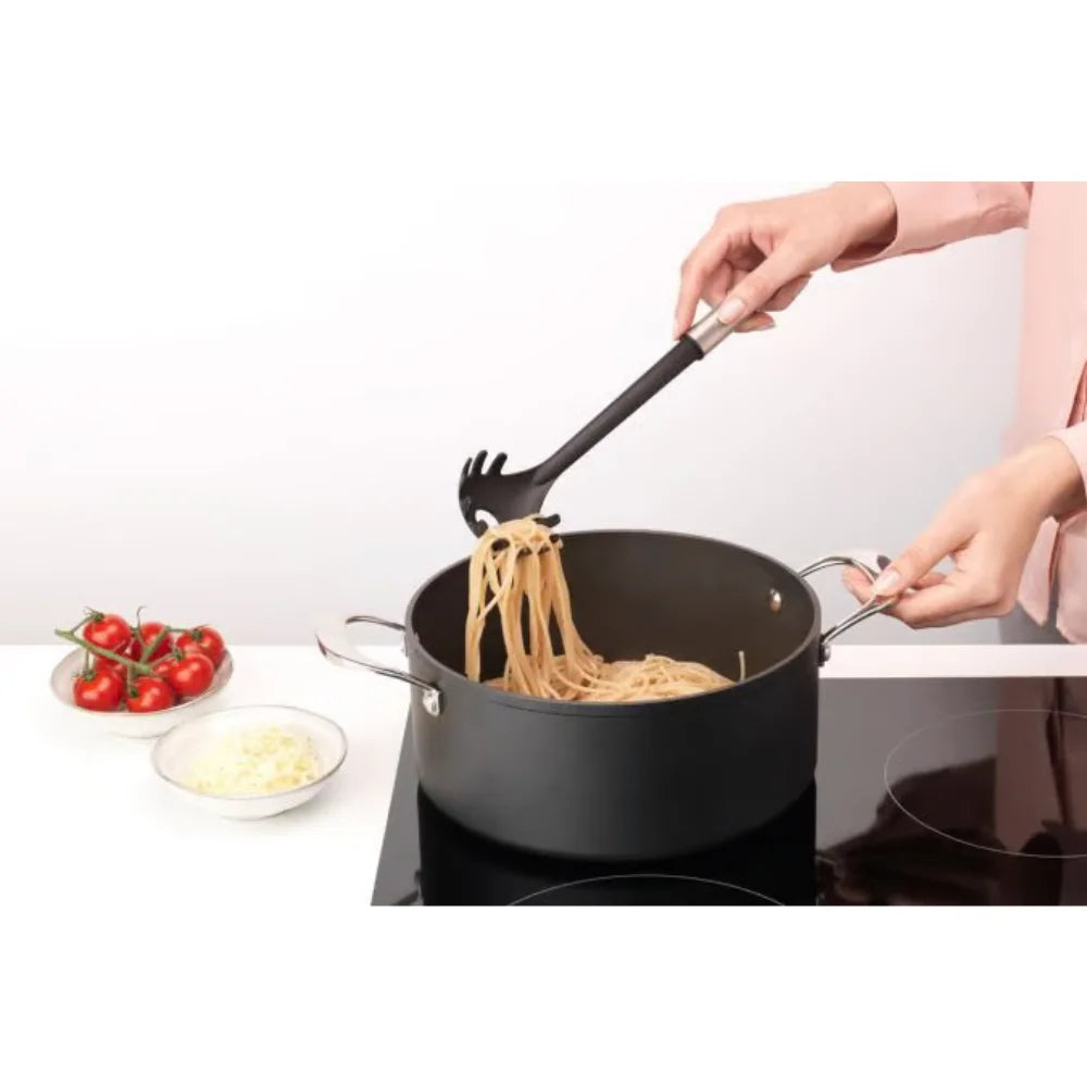 Brabantia ｜PROFILE Spaghetti Spoon 鋼柄易潔意粉殼 33.2cm