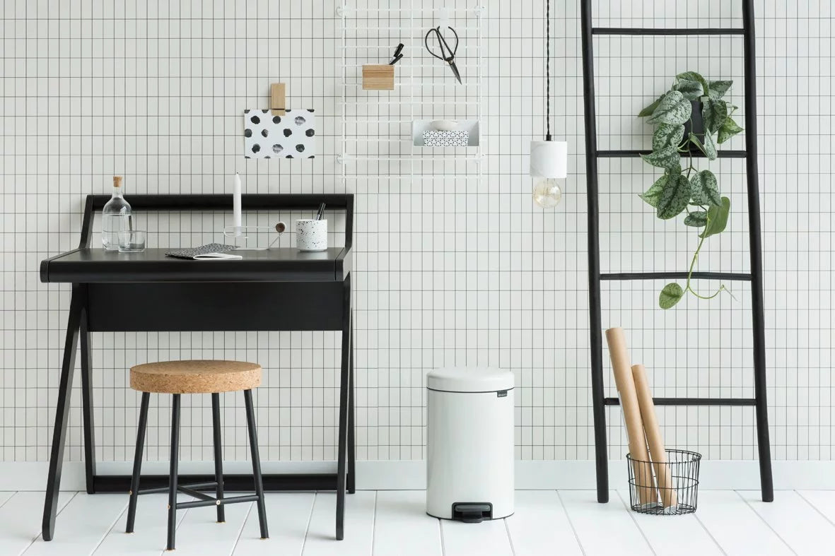 Brabantia｜NewIcon Pedal Bin 圓形腳踏垃圾桶 12L｜塑膠內桶｜4款顏色