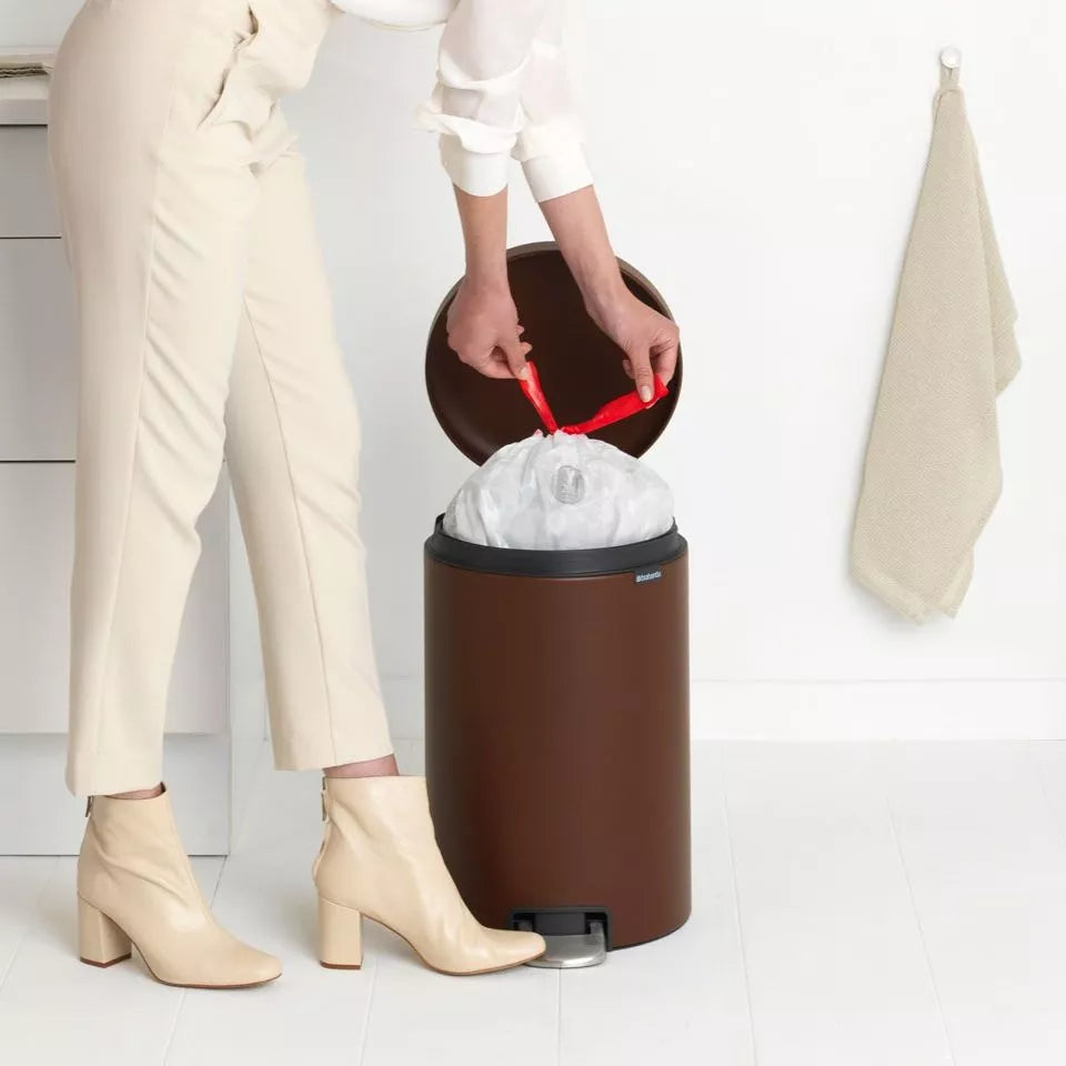 Brabantia｜Pedal Bin Newlcon Stainless Steel Silent Round Pedal Trash Can 20L｜Plastic Inner Bucket｜5 Colors