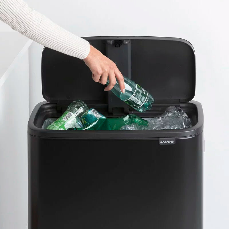 Brabantia｜Bo Touch Bin HI 高腳長形彈蓋桶 60L｜Matt Black啞黑