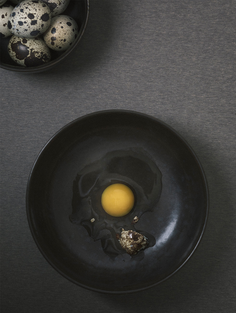 Menu - Denmark｜Norm Architects｜New Norm Bowl Ø21.5 cm 北歐釉面陶瓷餐碗｜Dark Glazed 深灰釉面/ Smoke 煙燻灰